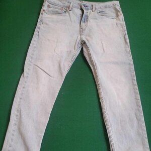 Men's Levi's Denim 502. Size 34x30
